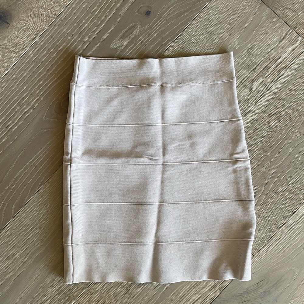 Bcbg bandage mini skirt